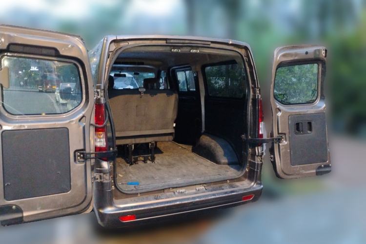 Used CHANGAN KAICHENG Ruixing M70 2018 1.5L Comfort Version Flat-Top Bi-Door DAM15DL Trunk