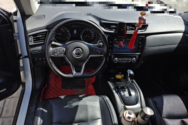 Used Nissan X-Trail 2019 2.5L CVT Smart Connect Luxury Edition 4WD Steering Wheel