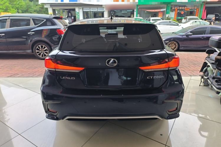 Used Lexus CT 2017 CT200h Elite Edition Monotone China VI
