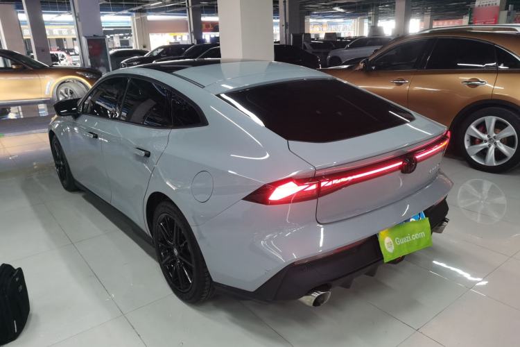 Used CHANGAN UNI-V 2022 1.5T Prestige Version
