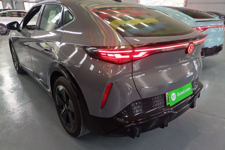 Used Volkswagen ID.UNYX 2024 Pro Long-Range Version Rear Left 45 Deg