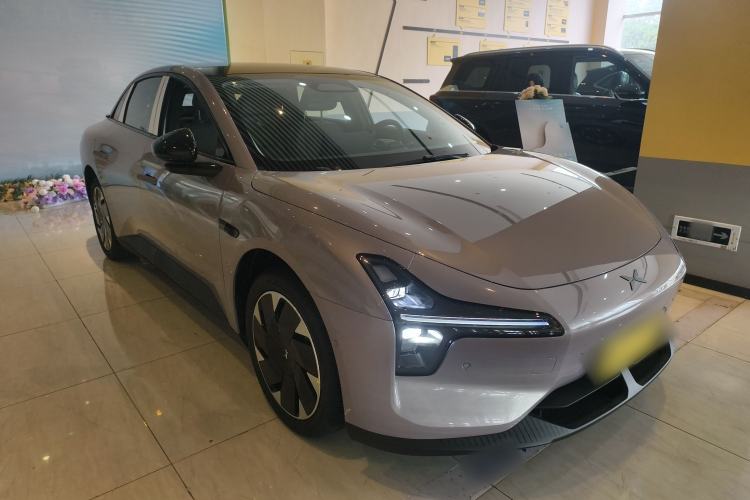 Used XPeng MONA M03 2025 600 with Ultra-Long Range Max Front Right 45 Deg