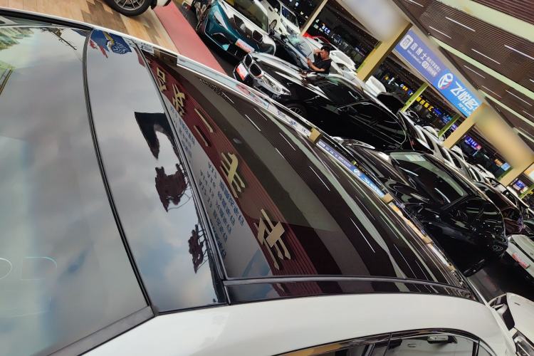 Used Toyota Avalon 2019 2.5L Touring Premium Version China VI Standard Roof