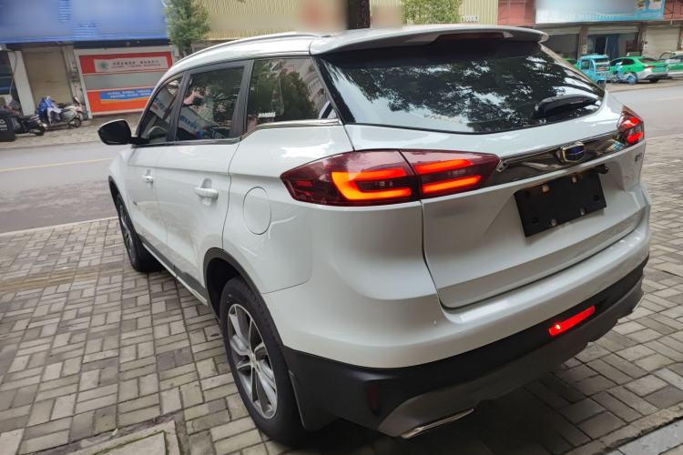 Used Geely Auto Emgrand X7 Sport 2018 1.8TD Automatic Two-Wheel Drive Smart Connect 4G Internet Edition