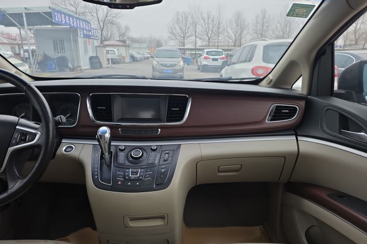 Used Buick GL8 2014 3.0L GT Luxury Business Haoya Edition