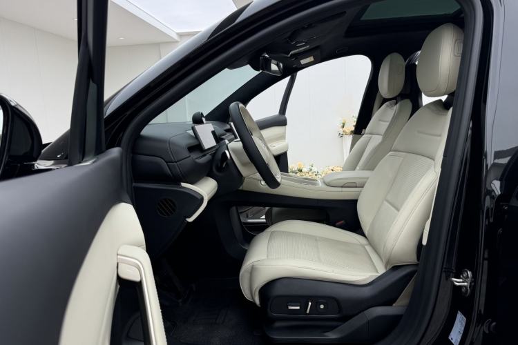 Used Nio EC6 2024 75 kWh
