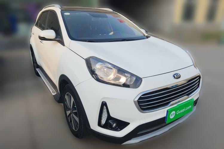 Used Kia KX3 2015 1.6T Automatic Two-Wheel Drive DLX Front Right 45 Deg