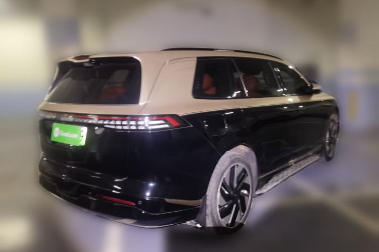 Used Dongfeng eπ eπ008 2024 210Max Range-Extended Version 6 Seats