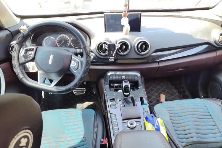 Used Wey VV7 2017 2.0T Flagship Model
