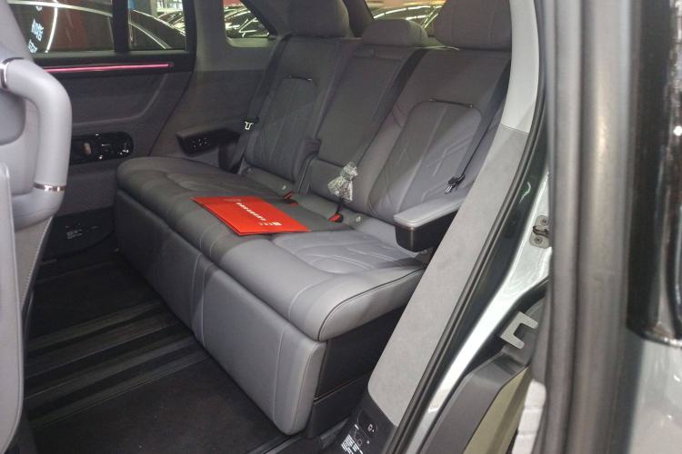 Used Zeekr MIX 2025 Intelligent Driving Version
