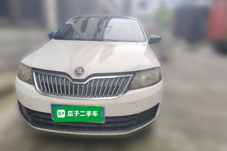 Used Skoda Rapid 2013 1.4L Manual Enjoyment Model Front