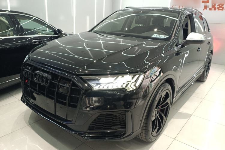 Used Audi Q7 2021 55 TFSI quattro S line Sport model