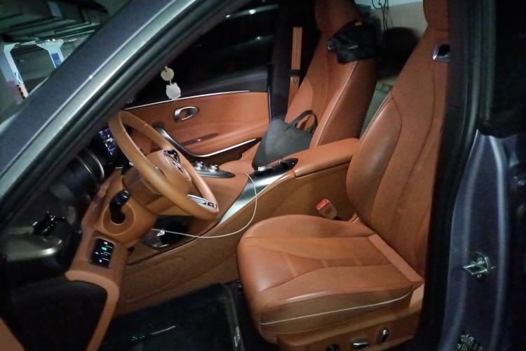 Used ORA Lightning Cat 2022 555 km Luxury Edition