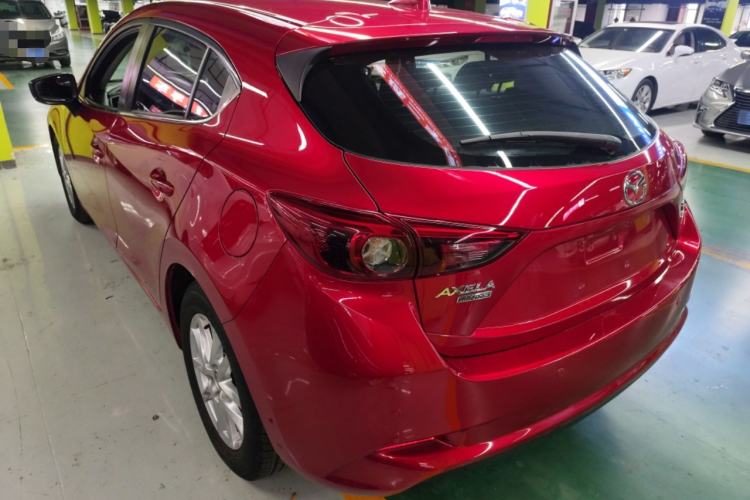 Used Mazda 3 Axela 2017 Hatchback 1.5L Automatic Luxury Model Emission Standard China V
