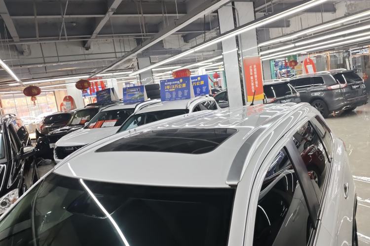 Used Mitsubishi Outlander 2016 2.4L 4x4 Elite Edition 7-Seater