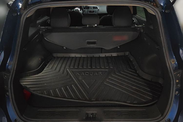 Used Renault Kadjar 2017 2.0L Two-Wheel Drive Comfort Edition Trunk