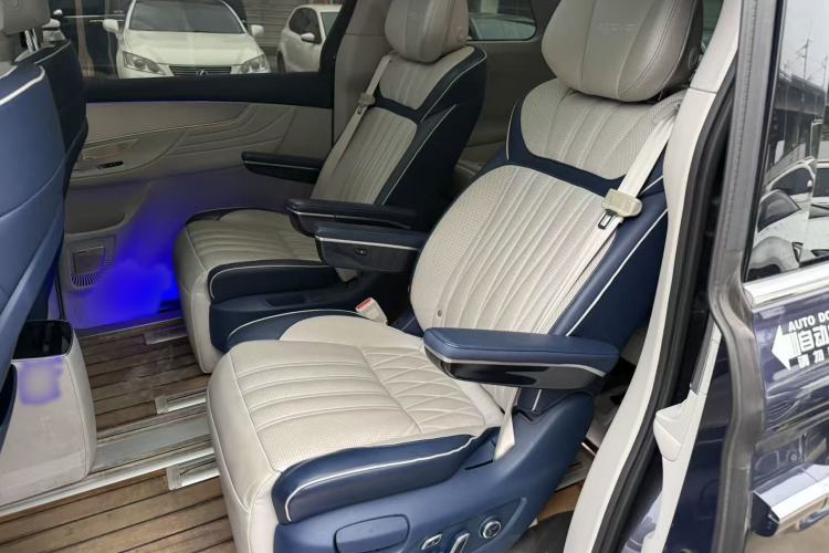 Used Roewe iMAX8 2021 400TGI Supreme Series Prestige Edition