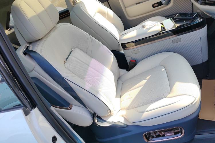 Used Zeekr MIX 2025 Long-Range Intelligent Driving Edition
