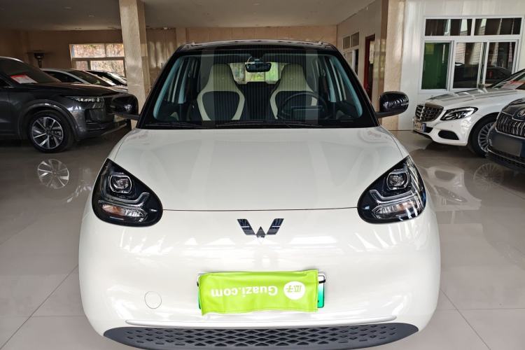 Used Wuling Bingo 2023 203km Light Edition Front