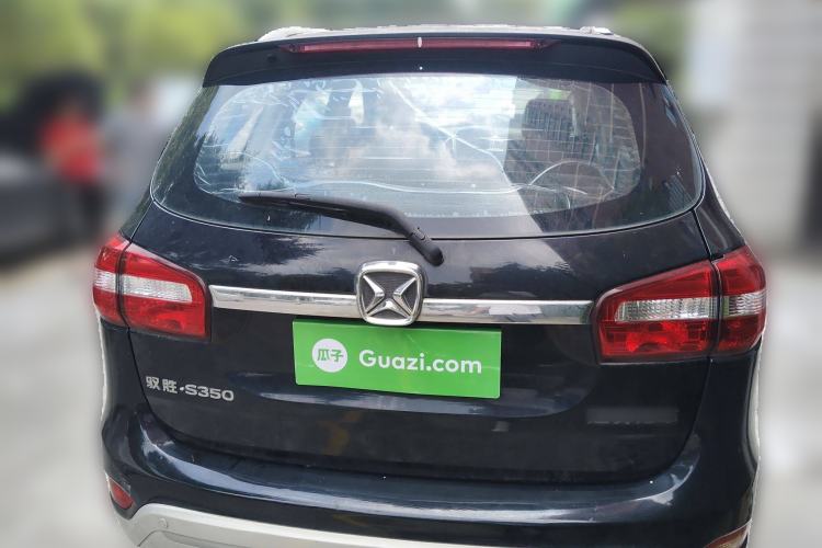 Used JMC Yusheng S350 2013 2.4T Automatic 2WD Diesel Luxury Edition 5 Seats
