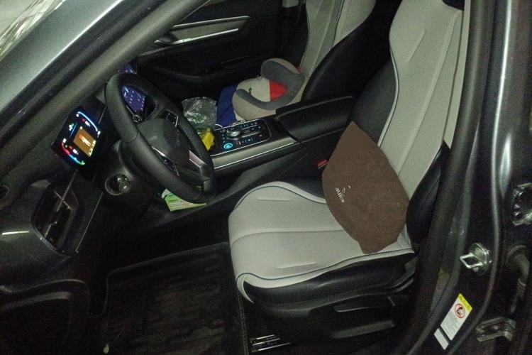 Used BYD Destroyer 05 2024 HONOR Edition DM-i 55KM Luxury Model
