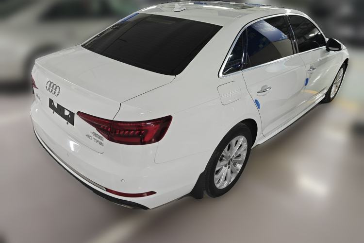 Used Audi A4L 2019 40 TFSI Ambition China VI Rear Right 45 Deg