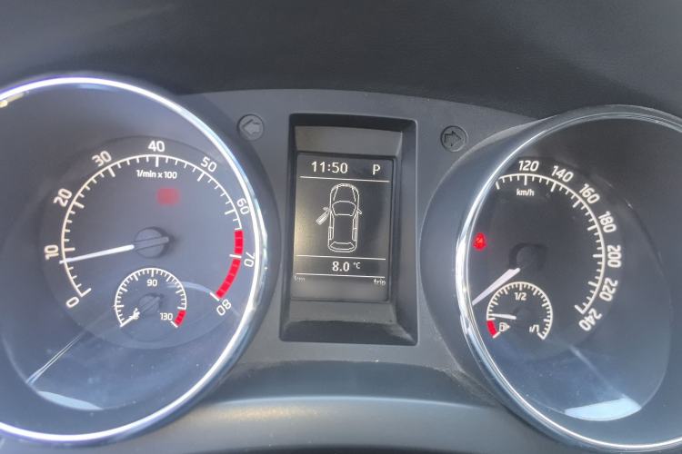 Used Skoda Yeti 2017 TSI280 DSG Car Enjoy Brothers Edition
