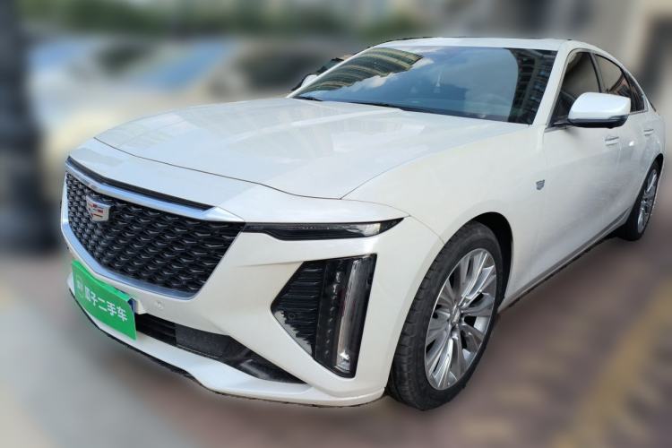 Cadillac CT6 2023 28T Luxury Version usado