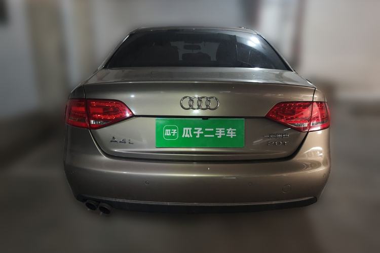 Used Audi A4L 2012 2.0 TFSI automatic standard version Rear