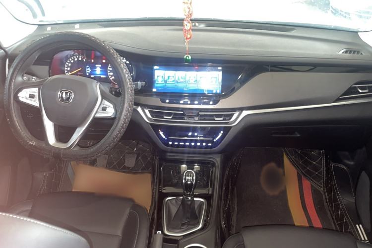 Used CHANGAN CS35PLUS 2021 Honor Million Edition 1.6L Manual Luxury Model