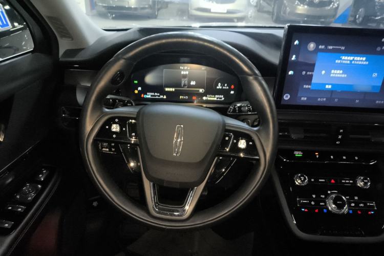 Used Lincoln Corsair 2022 2.0T Two-Wheel Drive Deluxe Edition Steering Wheel