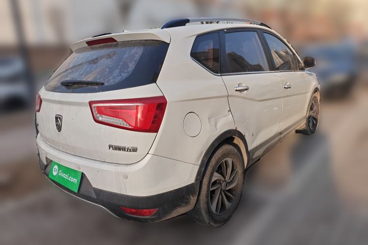 Used Baojun 560 2016 1.8L Manual Luxury Edition
