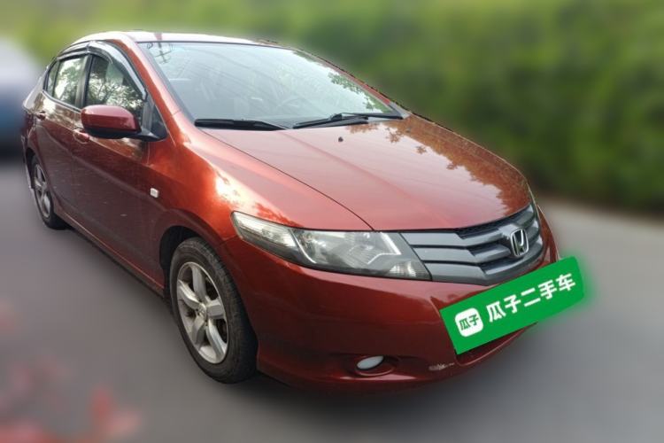 Used Honda City Classic 2008 1.5L manual Elite Edition Front Right 45 Deg