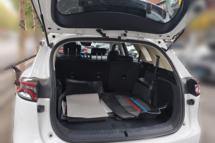 Used BYD Tang 2018 2.0T Automatic Smart Connect Prestige 7-Seater China V Standard Trunk