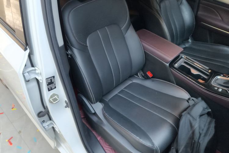 Used GAC Trumpchi M6 2023 PRO 270T DCT Luxury Edition Right Front Seat