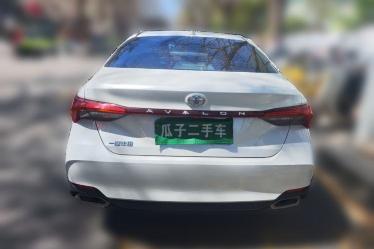 Used Toyota Avalon 2023 2.0L Luxury Edition Rear