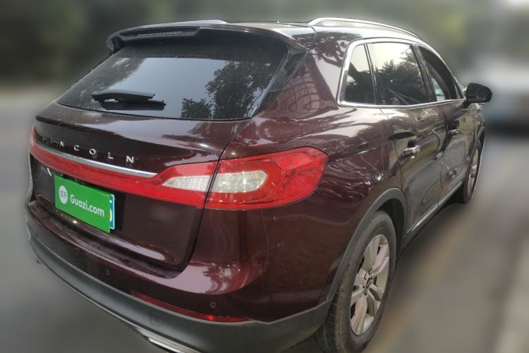 Used Lincoln MKX 2017 2.0T Two-Wheel Drive Deluxe Edition Rear Right 45 Deg