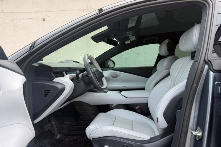 Used Lynk & Co Z10 2025 95 kWh 702 km All-Wheel Drive Intelligent Driving Ultra