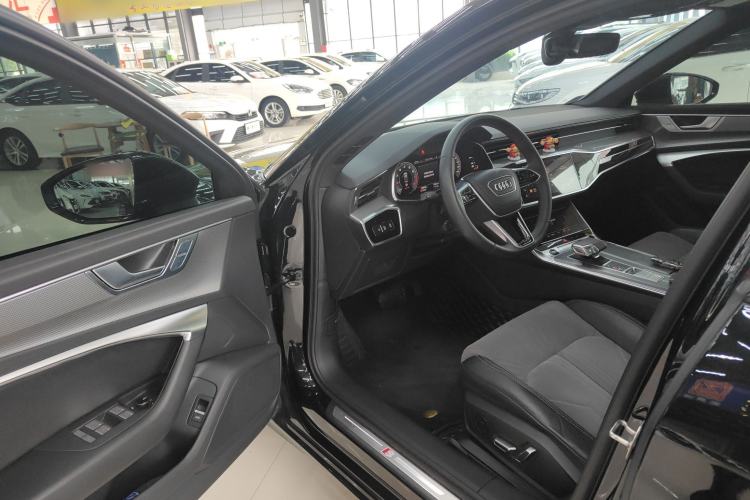 Used Audi A6L 2023 45 TFSI Prestige Dynamic Edition Driver Seat