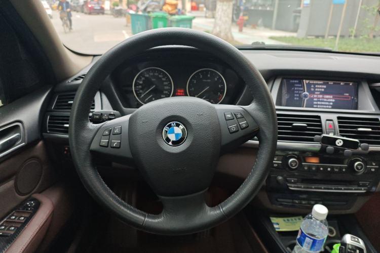 Used BMW X5 2009 xDrive30i Luxury Edition Steering Wheel