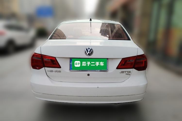 Used Volkswagen Jetta 2015 Value Edition 1.6L Manual Fashionable Style