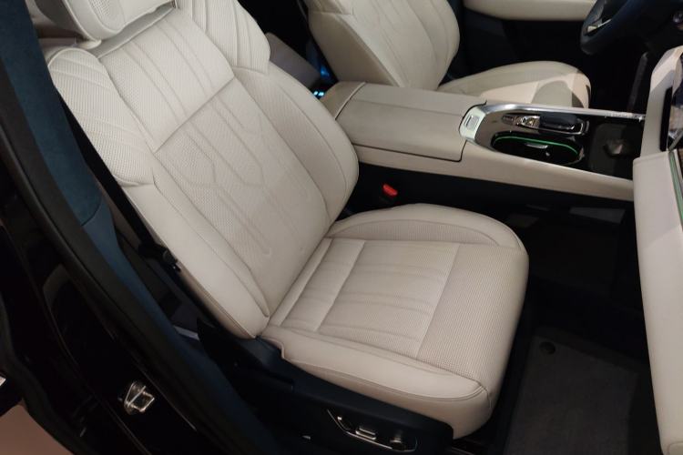 Used Zeekr 009 2022 Revised WE Version