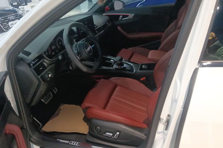 Used Audi A4L 2024 40 TFSI Luxury Dynamic Edition Left Front Seat