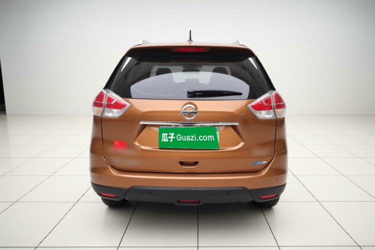 Used Nissan X-Trail 2014 2.5L CVT Luxury Edition 4WD Exterior 4