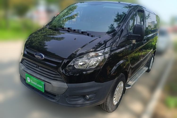 Used Ford Transit 2019 2.0T Diesel Multi-Purpose Commercial Vehicle Short Wheelbase Low Roof 6-Seater China VI Standard