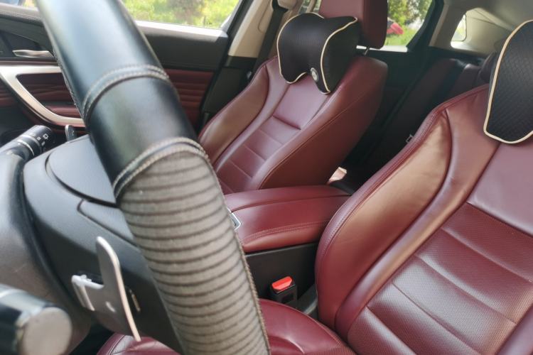 Used Wey VV7 2019 Upgraded Model 2.0T Flagship Version China VI
