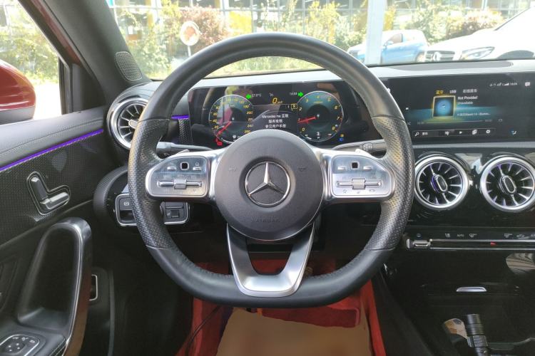 Used Mercedes-Benz A-Class 2021 A 200 L Sport Sedan Fashion Model
