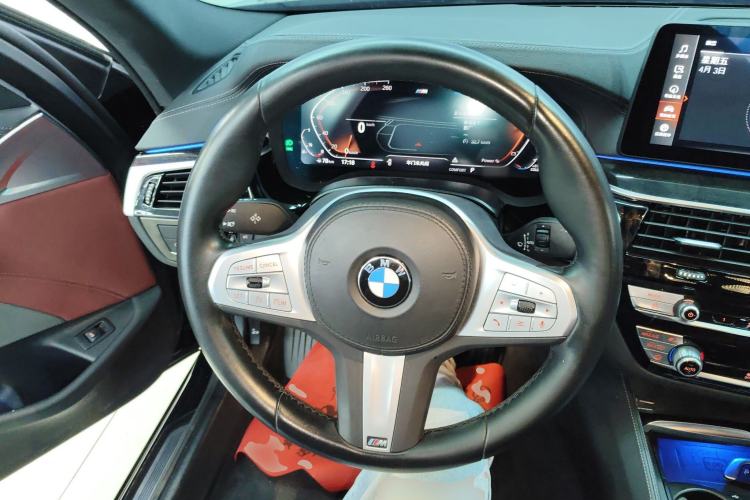 Used BMW 5 Series 2022 Second Facelift 525Li M Sport Package
