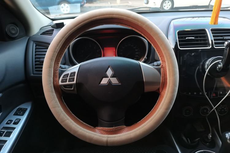 Used Mitsubishi ASX 2016 1.6L Manual Two-Wheel Drive Pioneer Edition