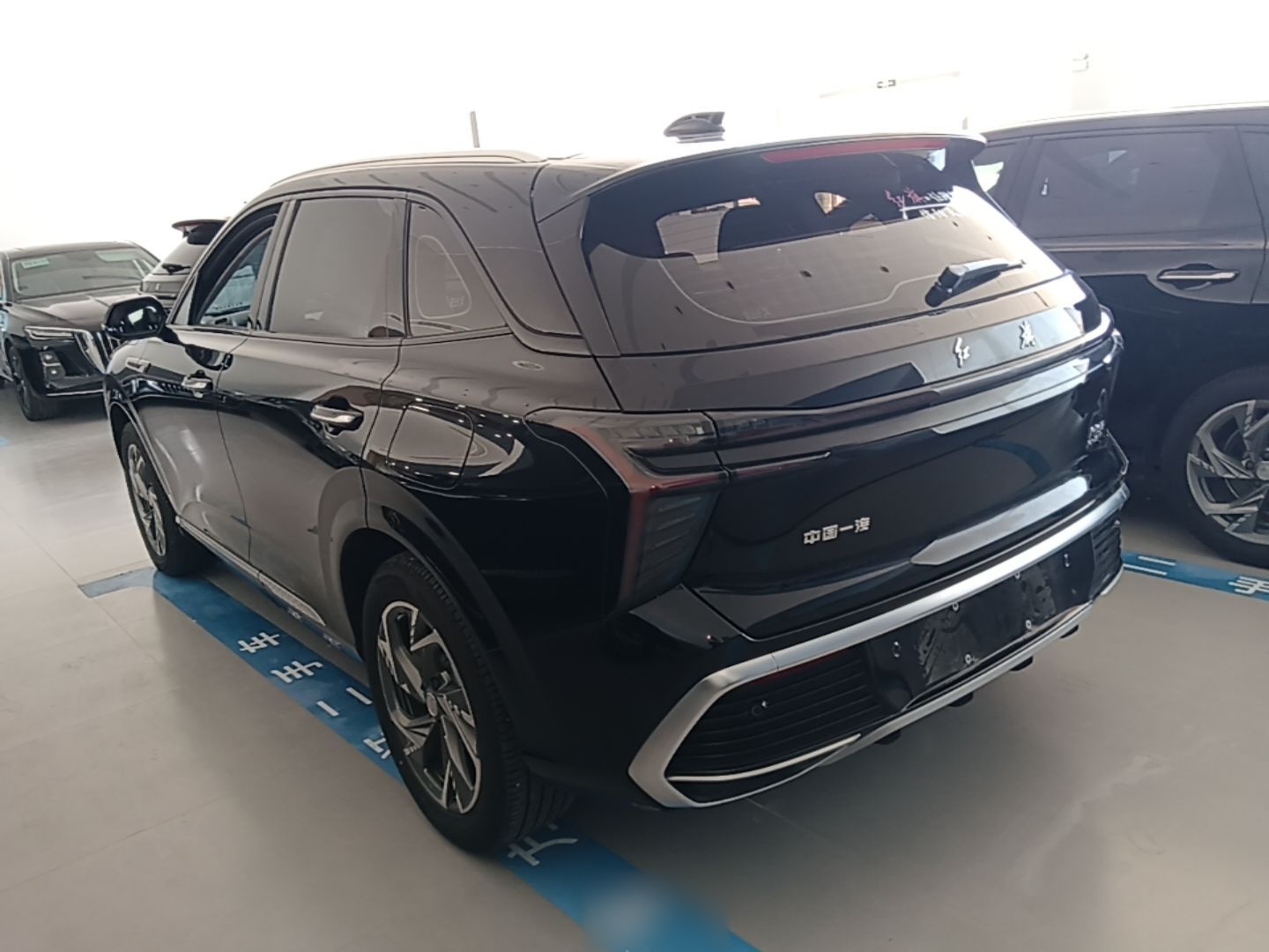 Hongqi HS3 PHEV 2024 PHEV 115km Jingwei Edition — снимка 4